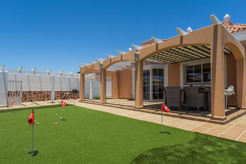 Perfect For Family Holidays With Private Pool, Near Beach And Golf- Villa Ashley Costa De Antigua Exterior foto